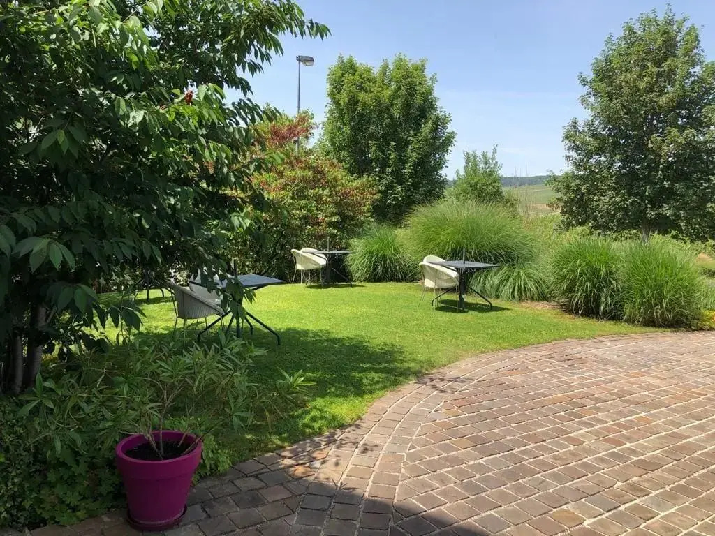 Hôtel Restaurant Les Grains dArgent Dizy - Epernay