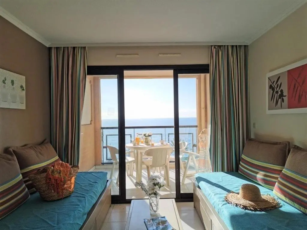 Appartement Cannes la Bocca, 1 pièce, 4 personnes - FR-1-609-9