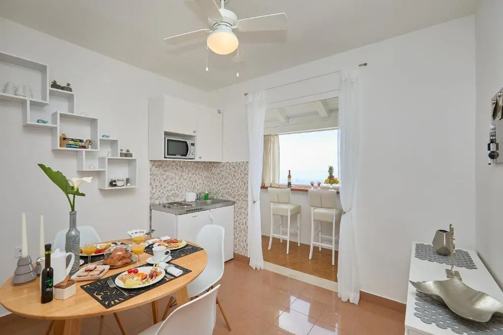 Bahari Apartment