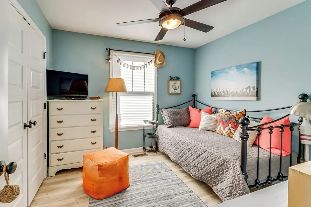 3 Blocks to Beach & Potomac River: Virginia Escape