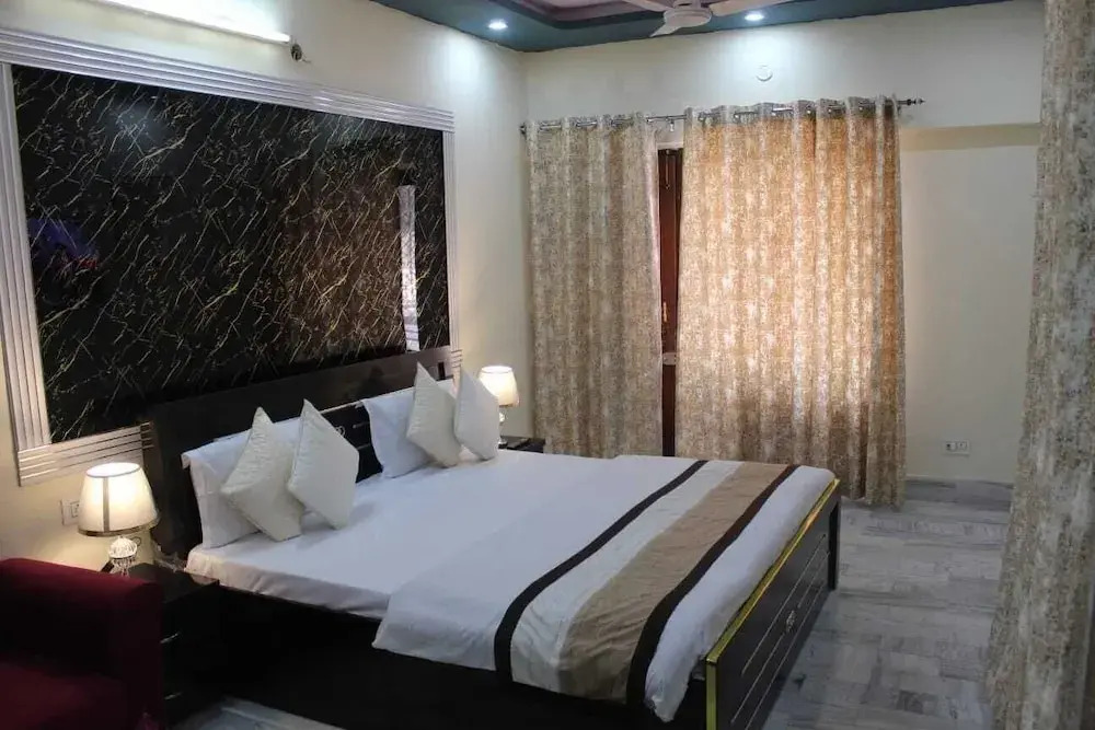 Mother's Homestay By GRB
