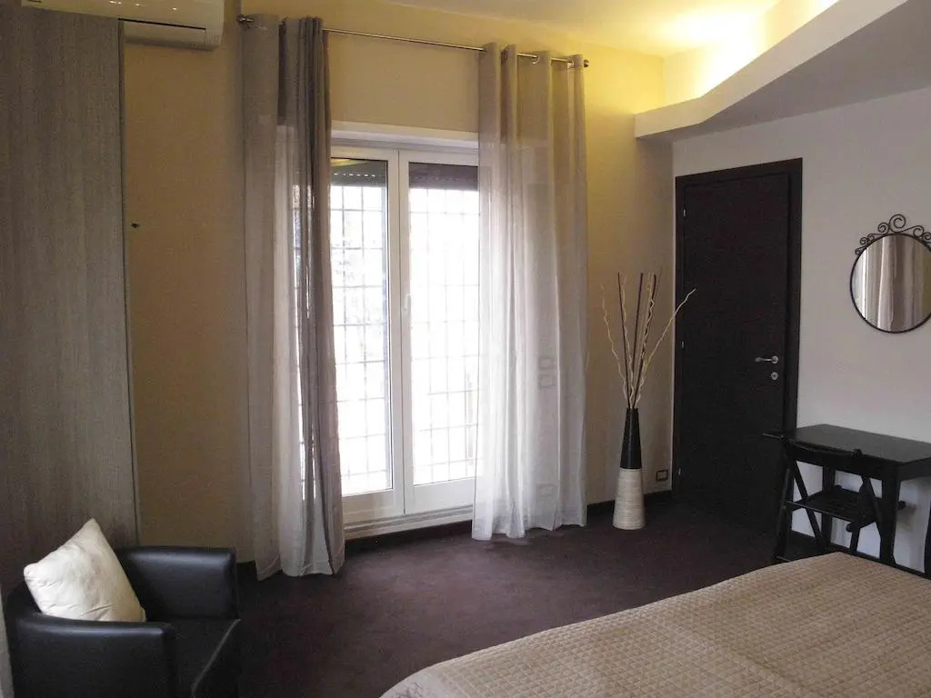 Bedrooms In Rome Guesthouse