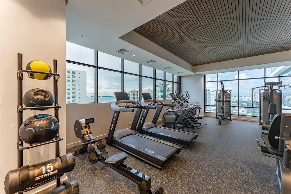 Arcadia Condo Suites