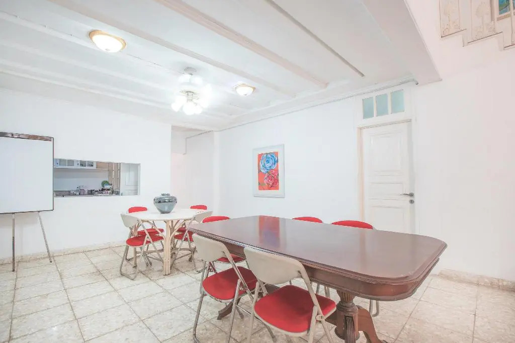 Capital O 332 Residence G17 Kemang