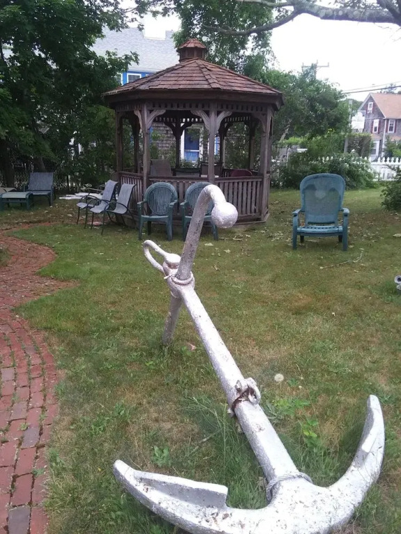 Sea Breeze Inn