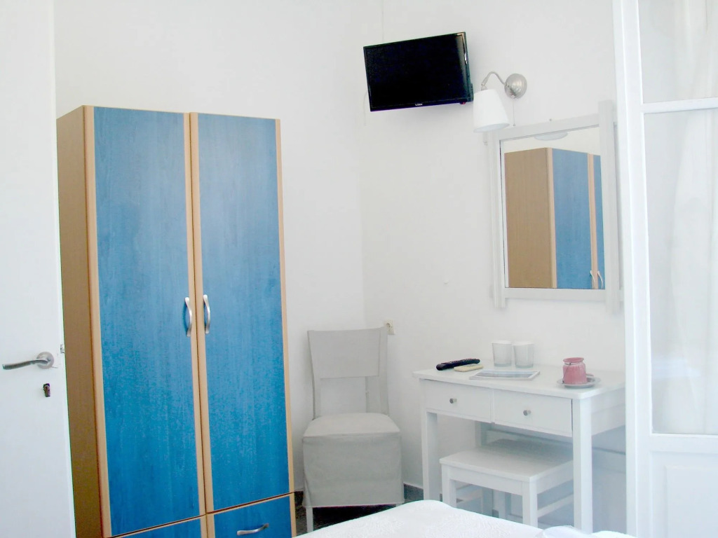 Evi Evan Hotel