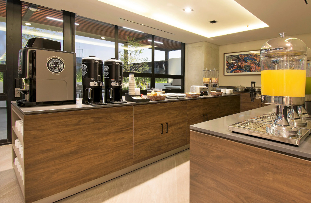 Staybridge Suites - Guadalajara Novena by IHG