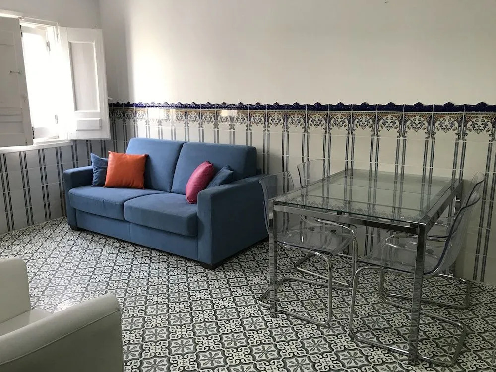 Zenit Olhao B & B with sea view rooftop terrace