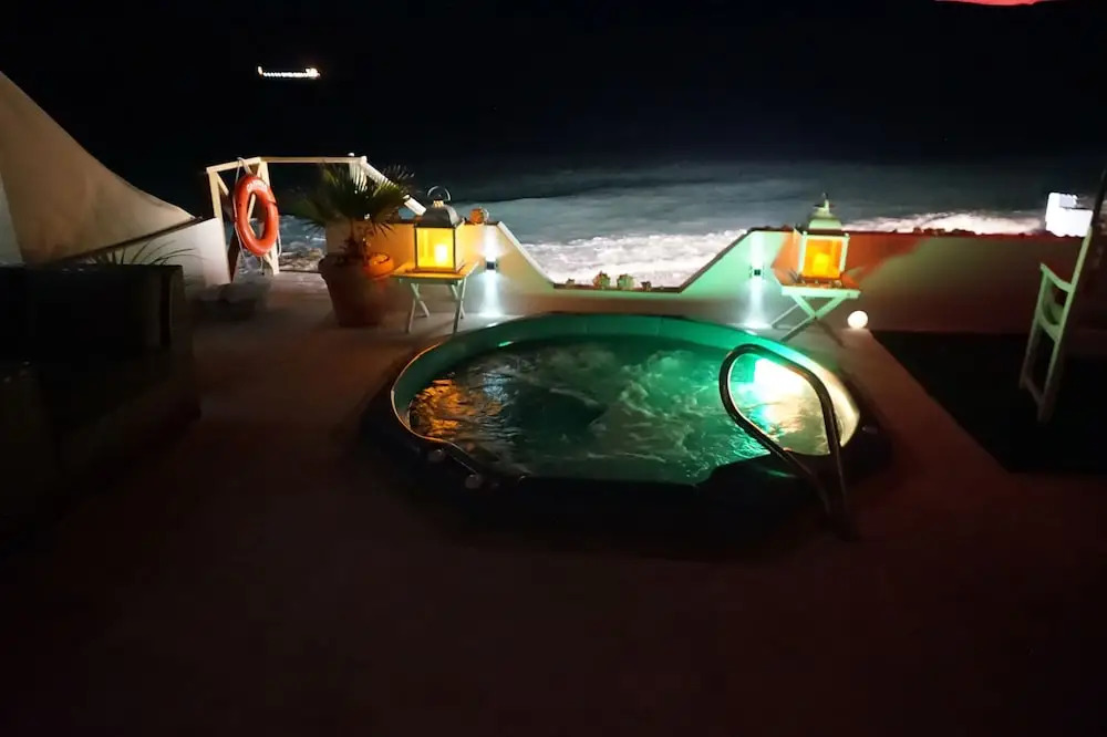 Carisma on the beach