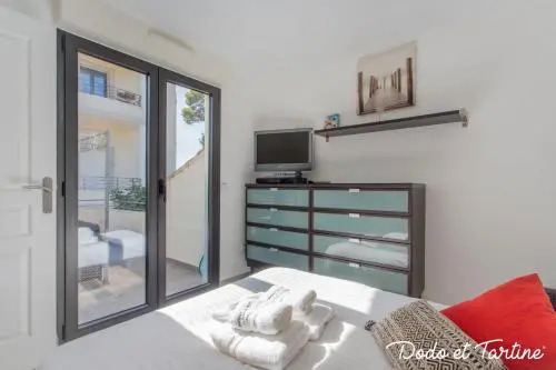 Delightful 2-Berooms With Terrace