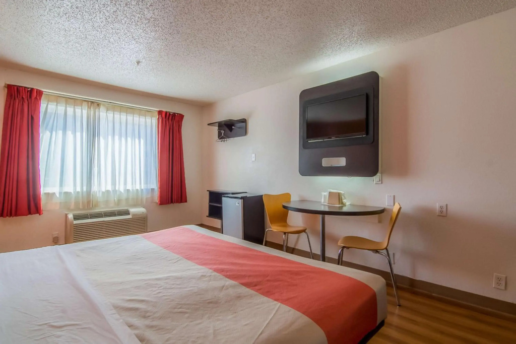 Motel 6-Dallas, TX - North - Richardson
