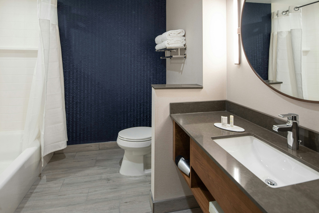 Fairfield by Marriott Inn & Suites Anaheim Los Alamitos