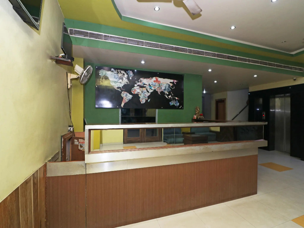 Hotel G C Regency