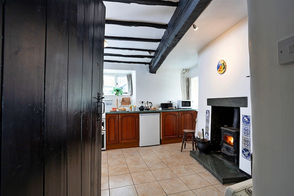 Cottage in Grasmere Near Lake & Scenic Trails