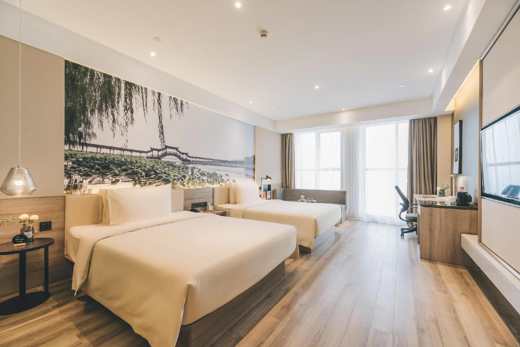 Atour Hotel Kunshan Yongda Commercial Plaza