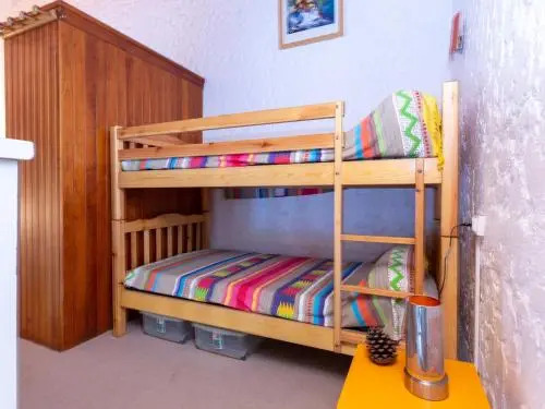 Studio en Duplex sous la Pinède et Proche de la Plage - FR-1-239-394