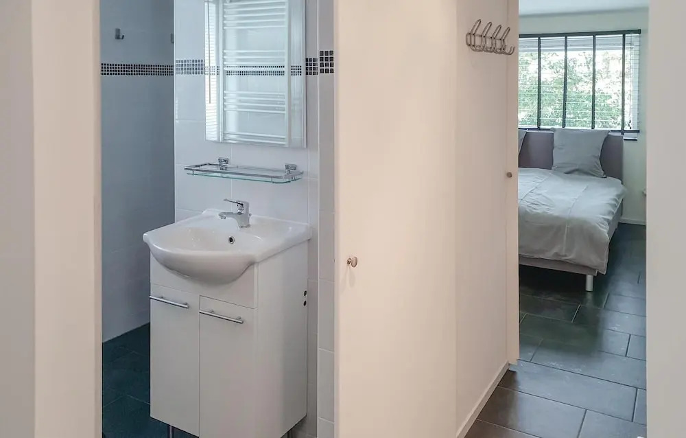 Stunning Home in Leende With 2 Bedrooms and Wifi