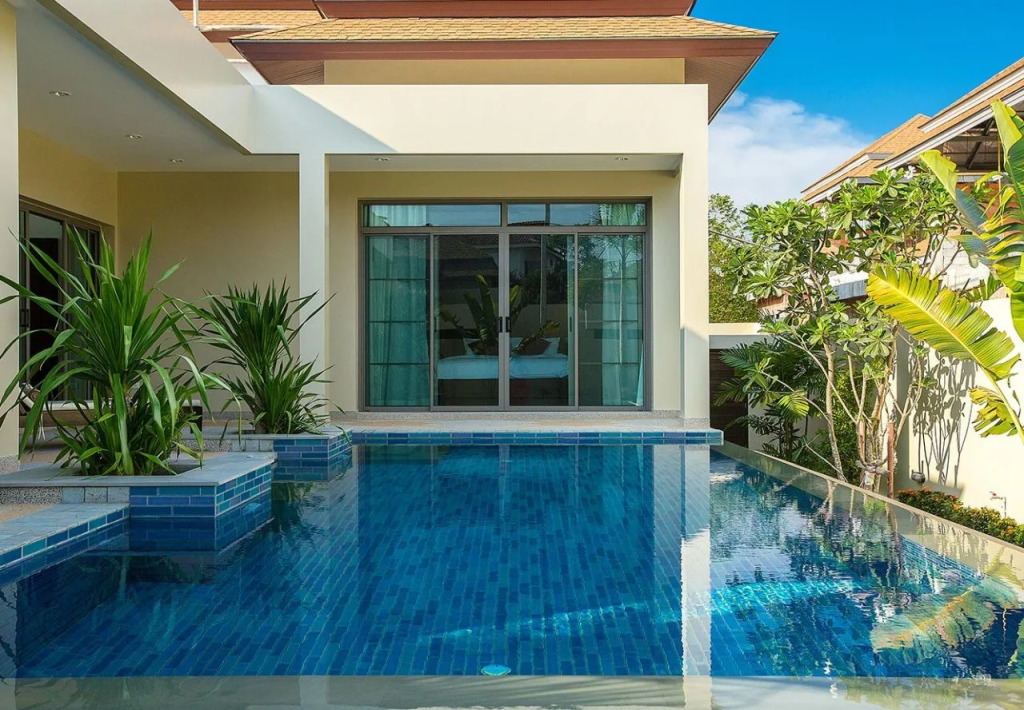 Shanti Estate by Tropiclook