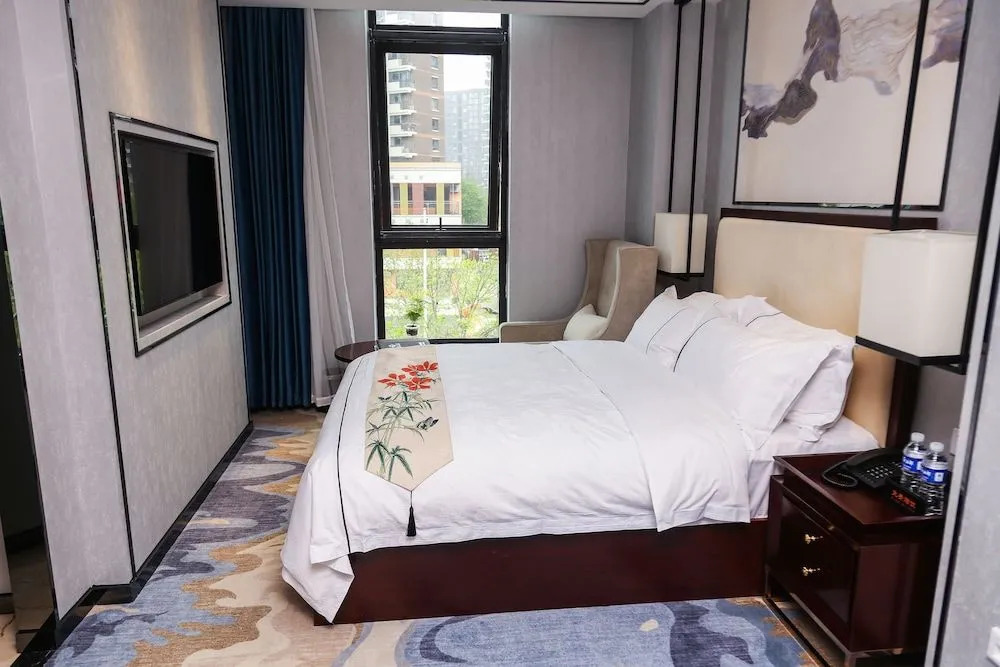 Beijing Venice Holiday Hotel (Shunyi Metro Station)