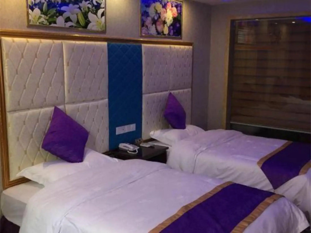 Ping Guo Holiday Hotel