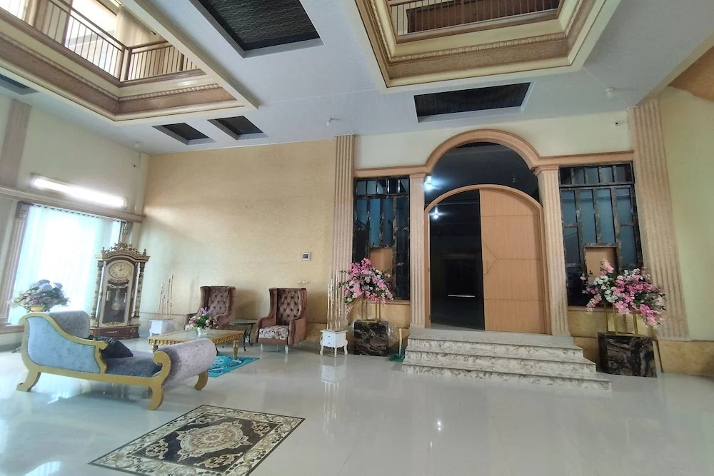RedDoorz near Islamic Center Jambi