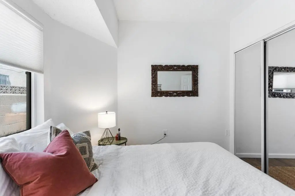 4BR Bungalow in Echo Park