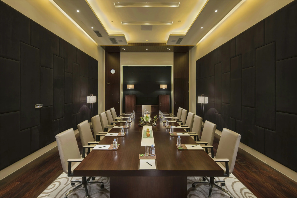 Hilton Linzhi Resort