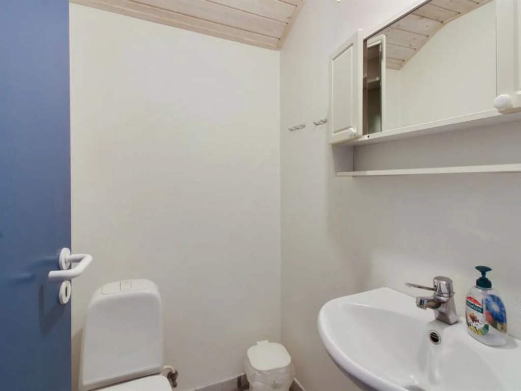 Holiday Home Almira - 1-2km from the sea by Interhome