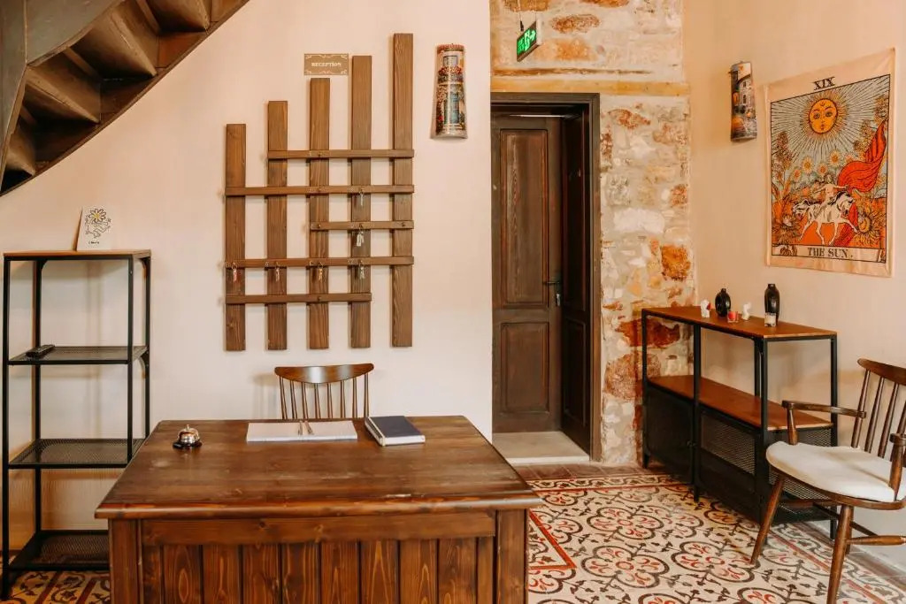 Nills Stone House otel