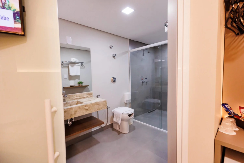 Tonello Business Hotel