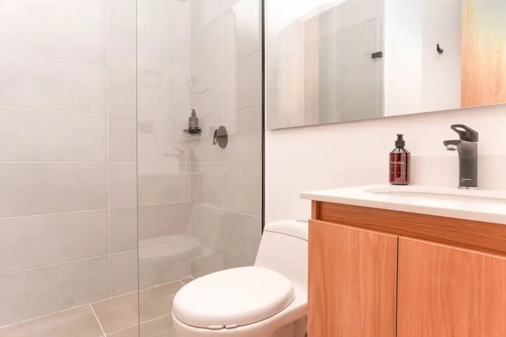Metropolitan Living - 515a