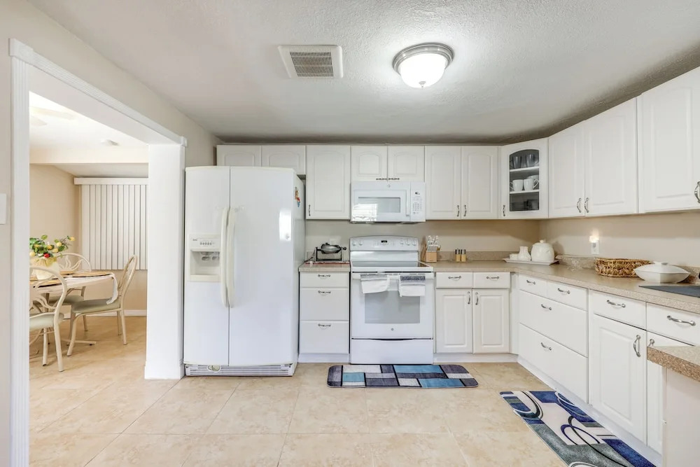 Cozy Jacksonville Home ~ 12 Mi to Downtown!