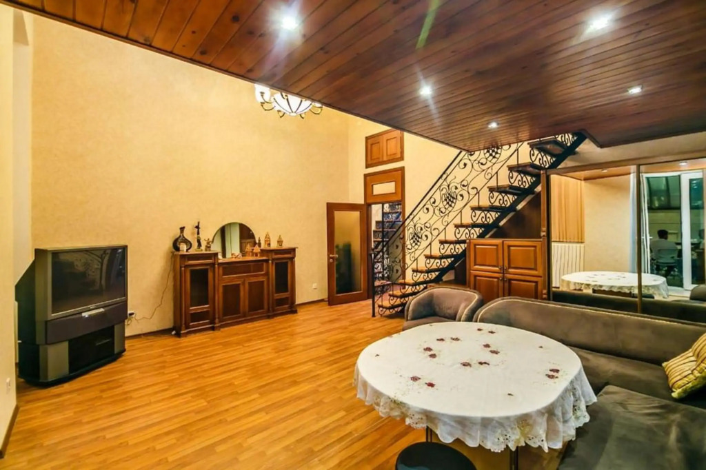 Nizami street shaurma 1