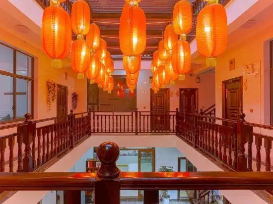 Shiguang Collection · Vacation Homestay (Shuhe Ancient Town Store)