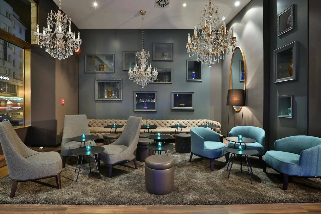 Motel One Prague-Florentinum