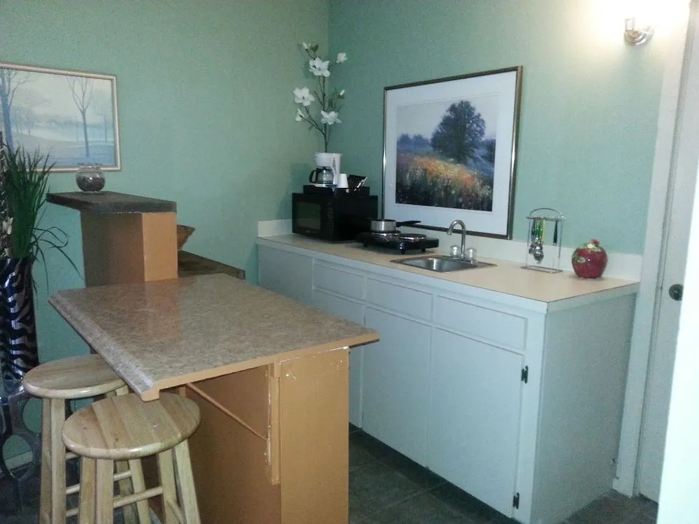 Lodge At Turkey Cove