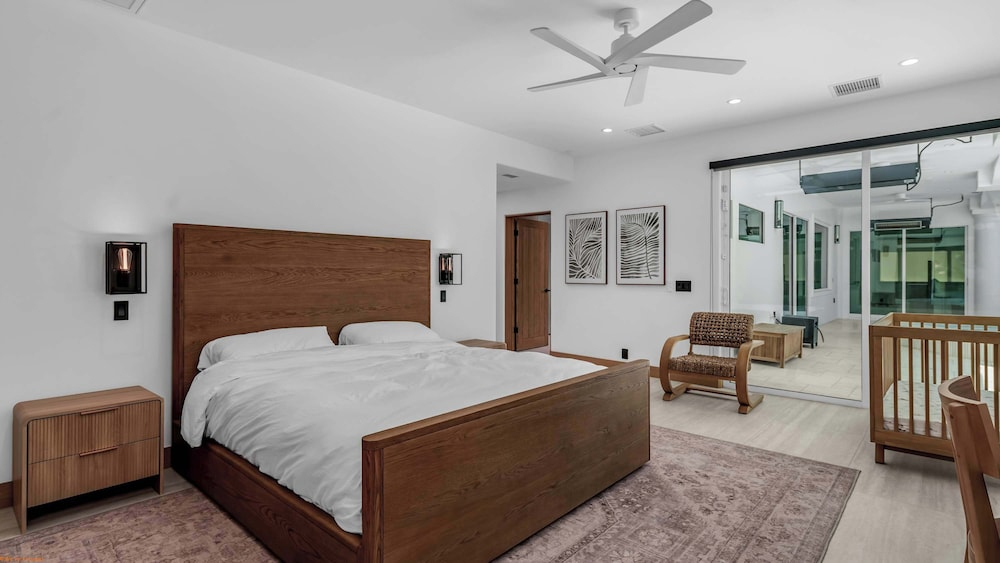 Luxury 6br Palm Springs Retreat With Private Pool Spa