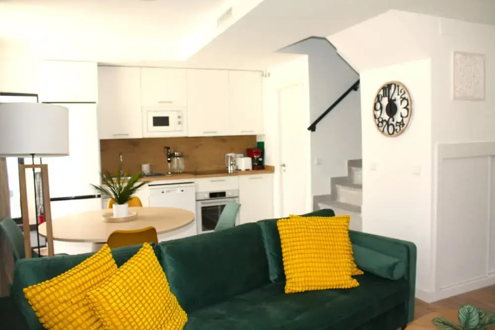 APARTAHOTEL MADRID URBAN SUITES - EDIFICIO EXCLUSIVO- 7 Apartments Boutique Full Equiped