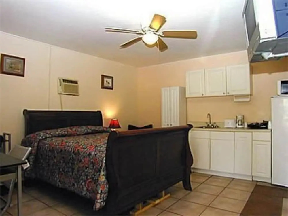 A1 Value Inn Hernando