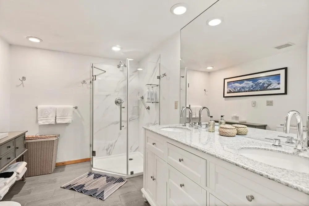 Central Aspen Condo Walk to Gondola & Ruby Park - LC5 by RedAwning