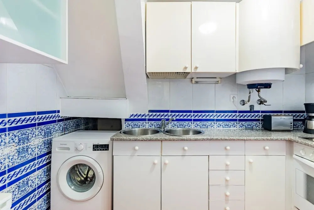 2BR at Chiado Historical Heart of Lisbon