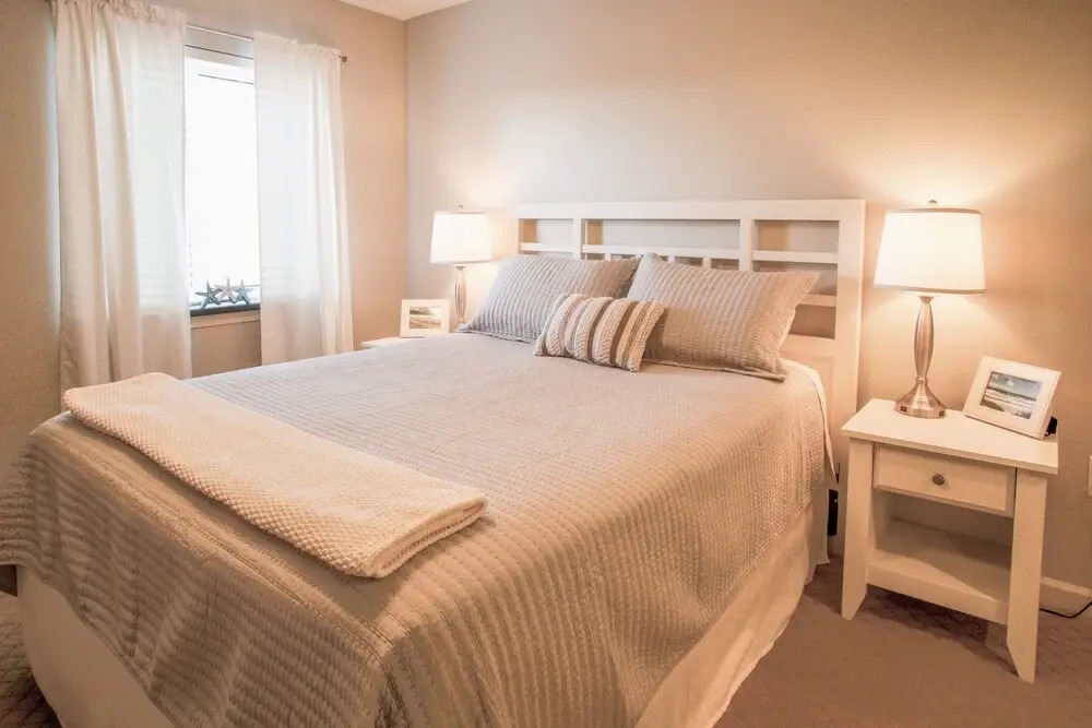 Yacht Club Villas #2-305 3 Bedroom Condo by RedAwning