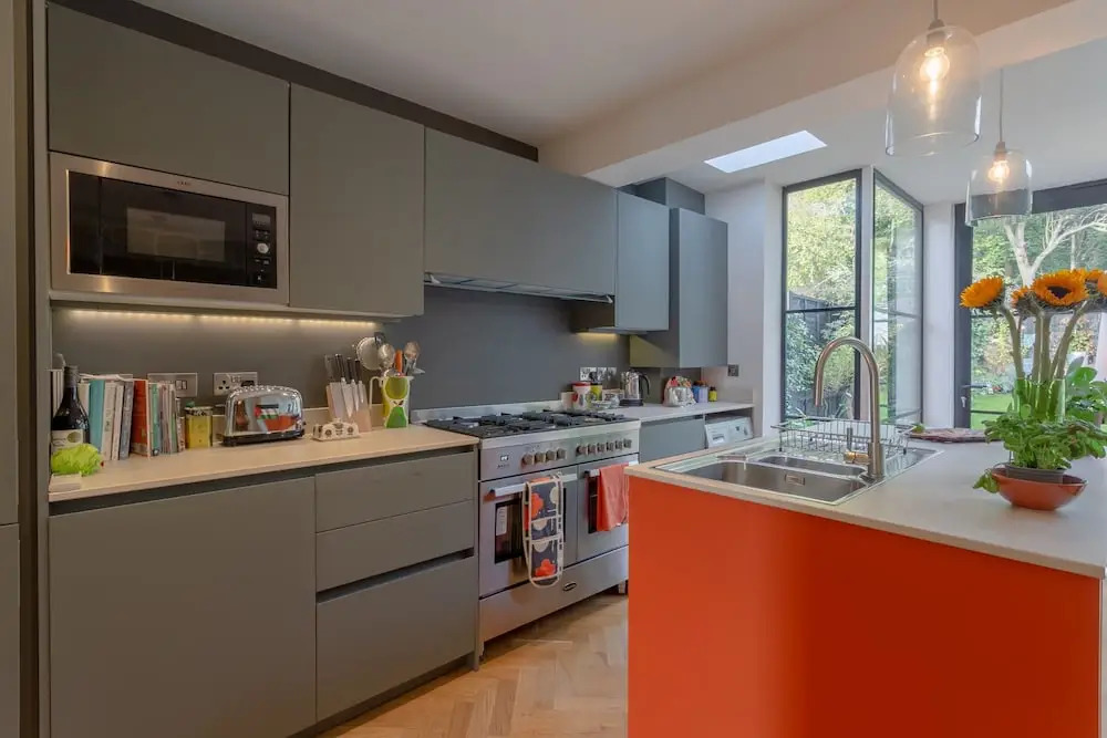 Homely 2 Bedroom House in South East London