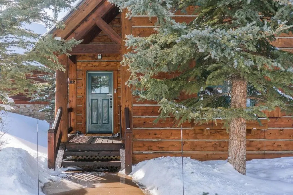 Double Eagle B2 - A Picturesque Cabin