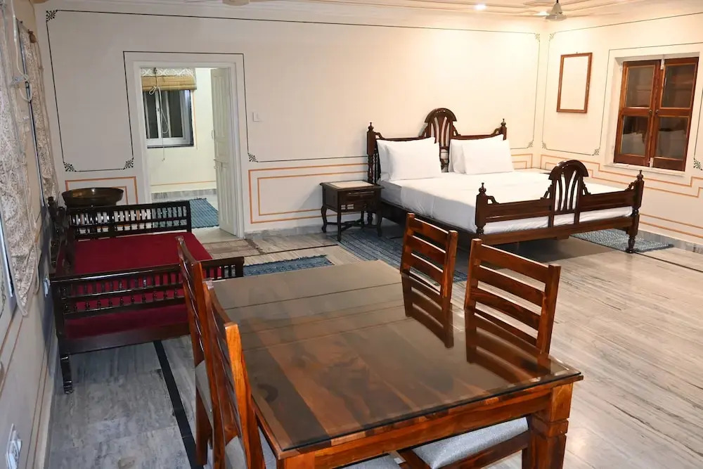 Raghunath Haveli - A Boutique Homestay