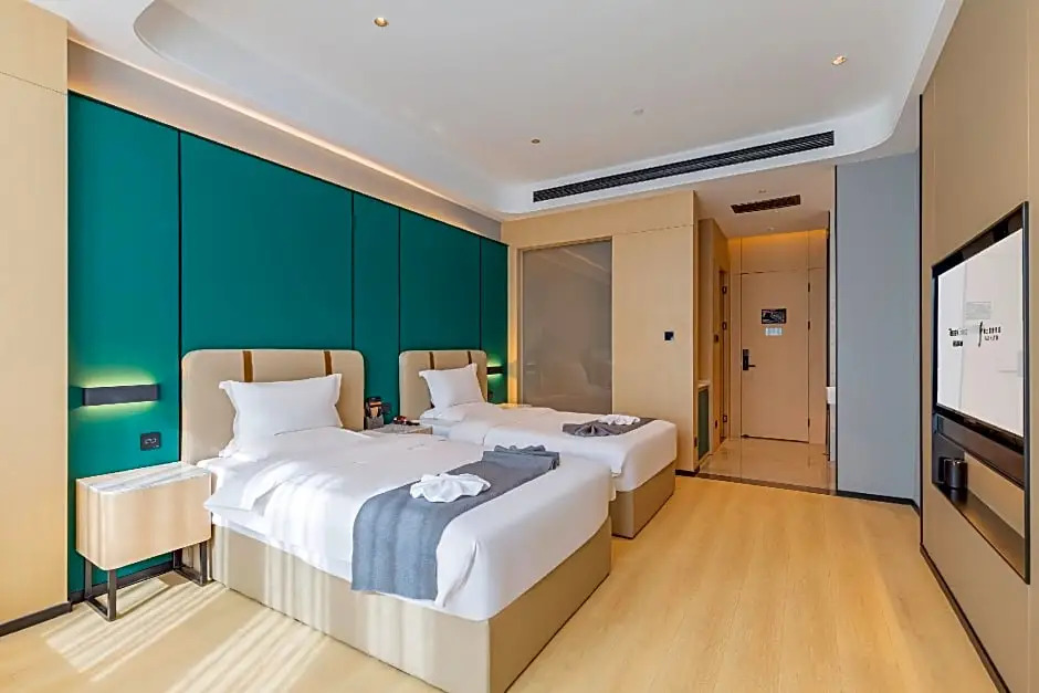 Fuji International Hotel (Zhangbei Mingqing Street Branch)