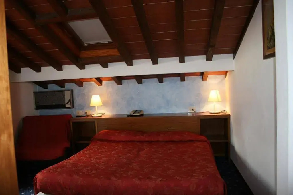 Hotel Dino