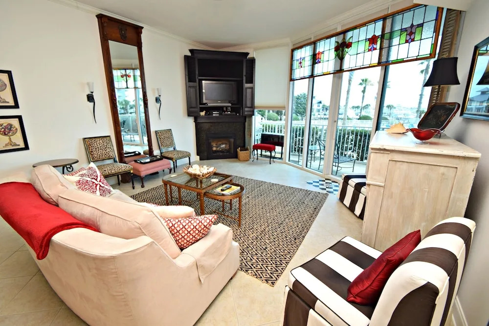 The Moorings 107 3 Bedrooms 3 Bathrooms Condo