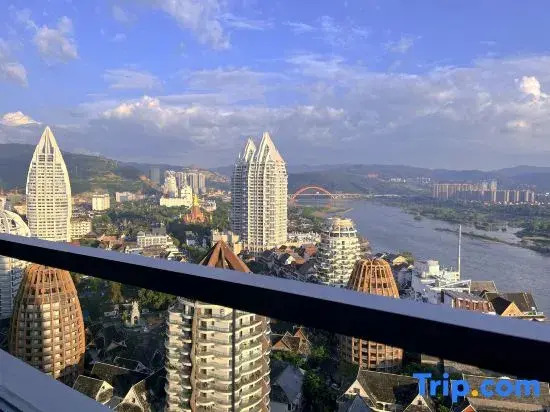 Xiqu Homestay (Gaozhuang Star Night Market)
