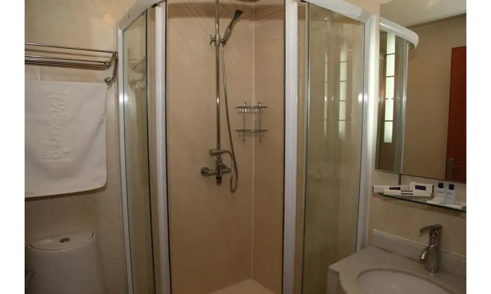 The New Oceans Hotel